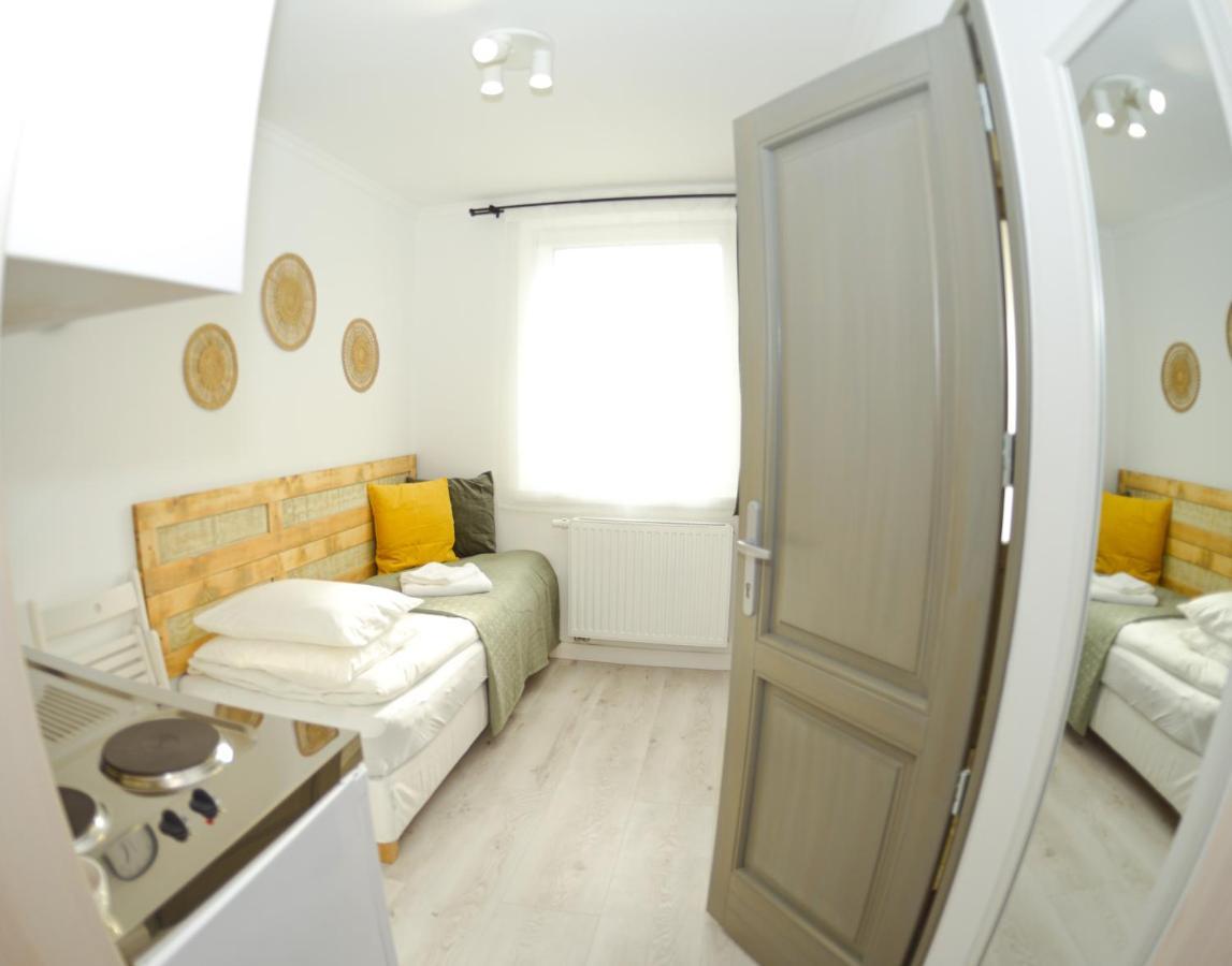 Raba92 Apartman House Экстерьер фото