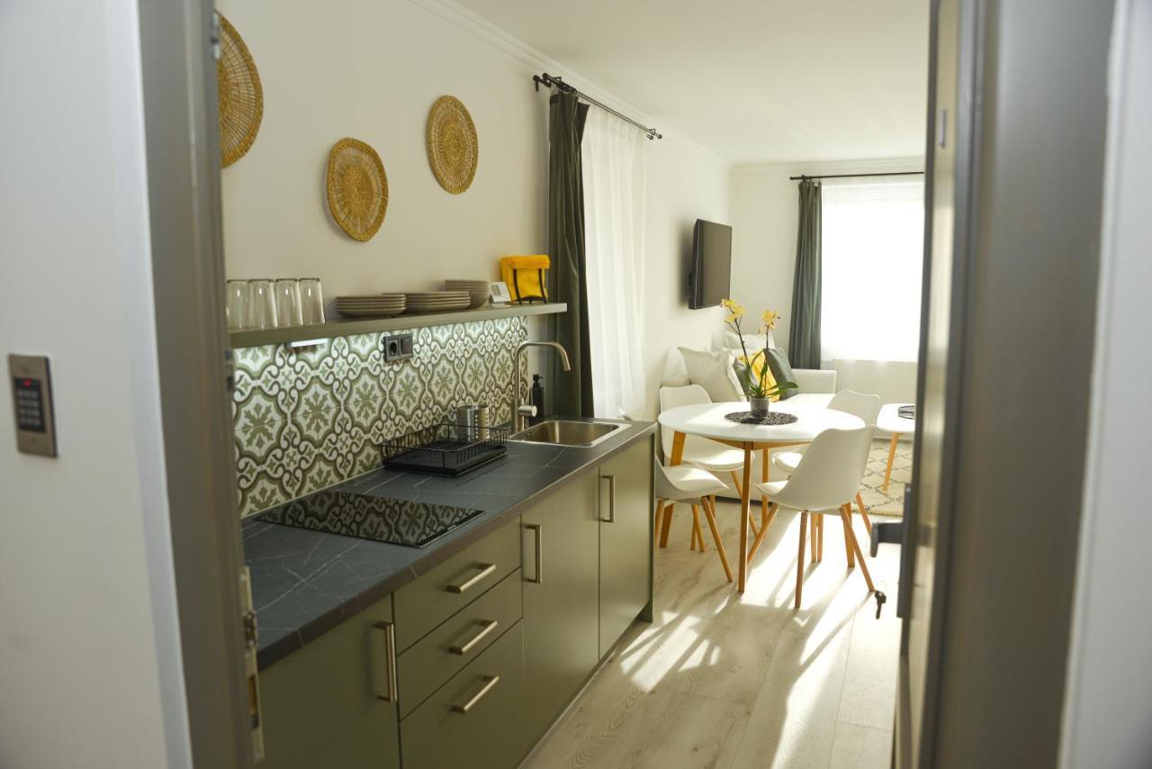 Raba92 Apartman House Экстерьер фото