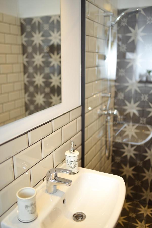 Raba92 Apartman House Экстерьер фото